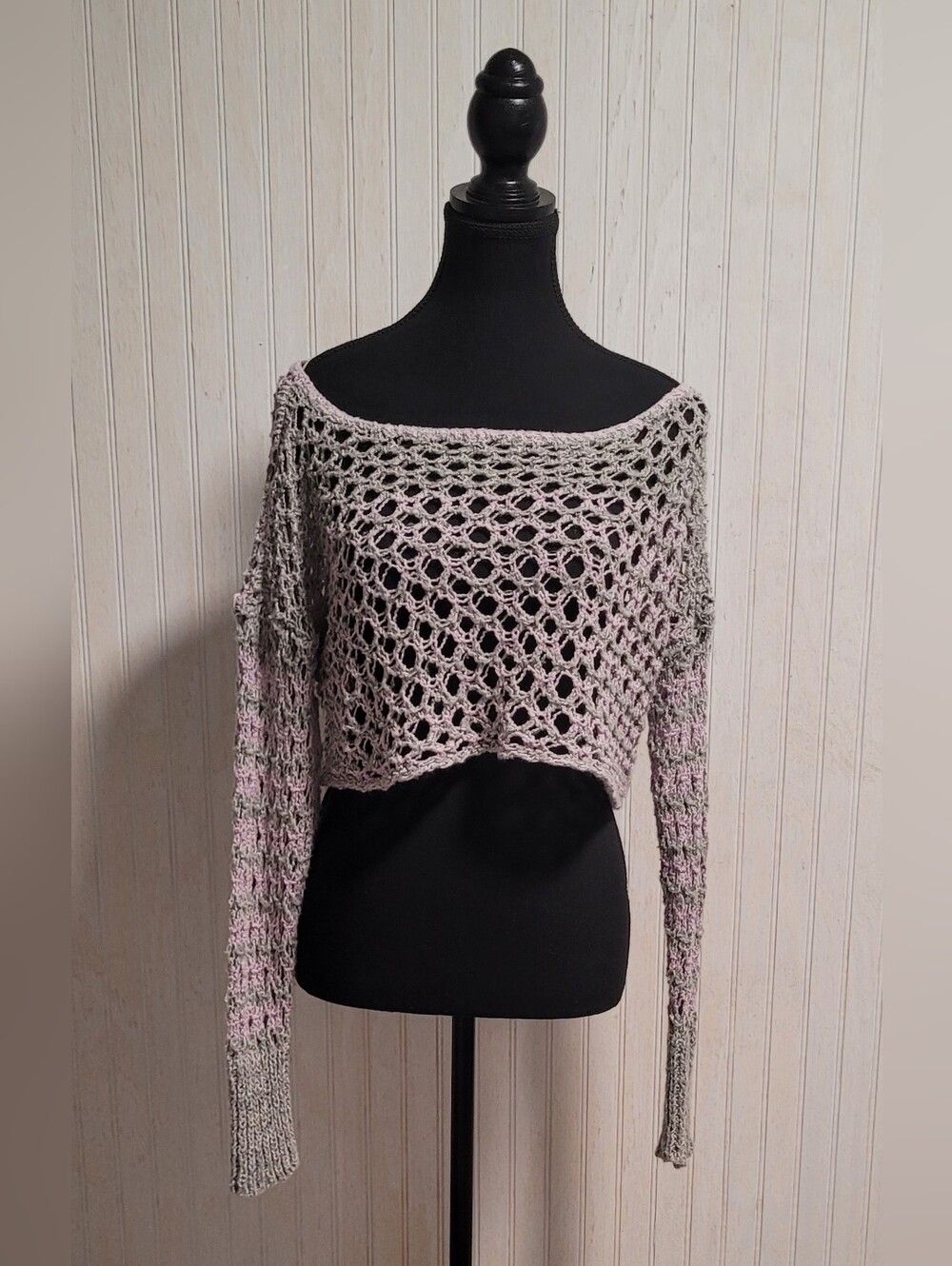 ​Free People Rolling Deep Wisteria Crochet Crop Sweater Size Small